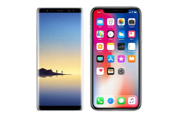 Samsungs Note 8 on the left, Apples iPhone X on the right. 