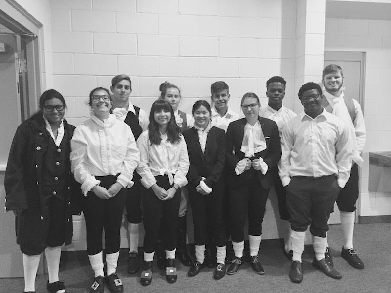 Upper School U.S. history class posing before their trial