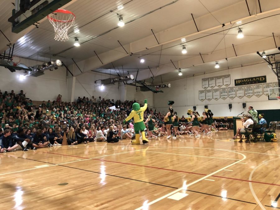 Gallery of the Day: Hawaiian Pep Rally