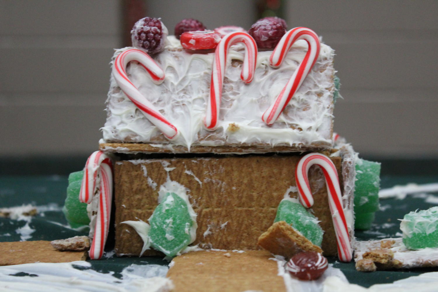 Gallery of the day: Gingerbread House and Candy Cane Challenge