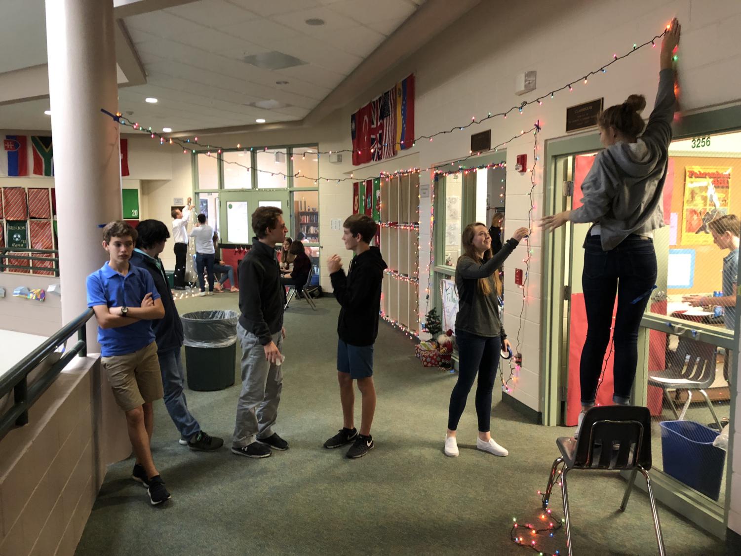 Week 2: Advisory door decorating competition (Photo Gallery)