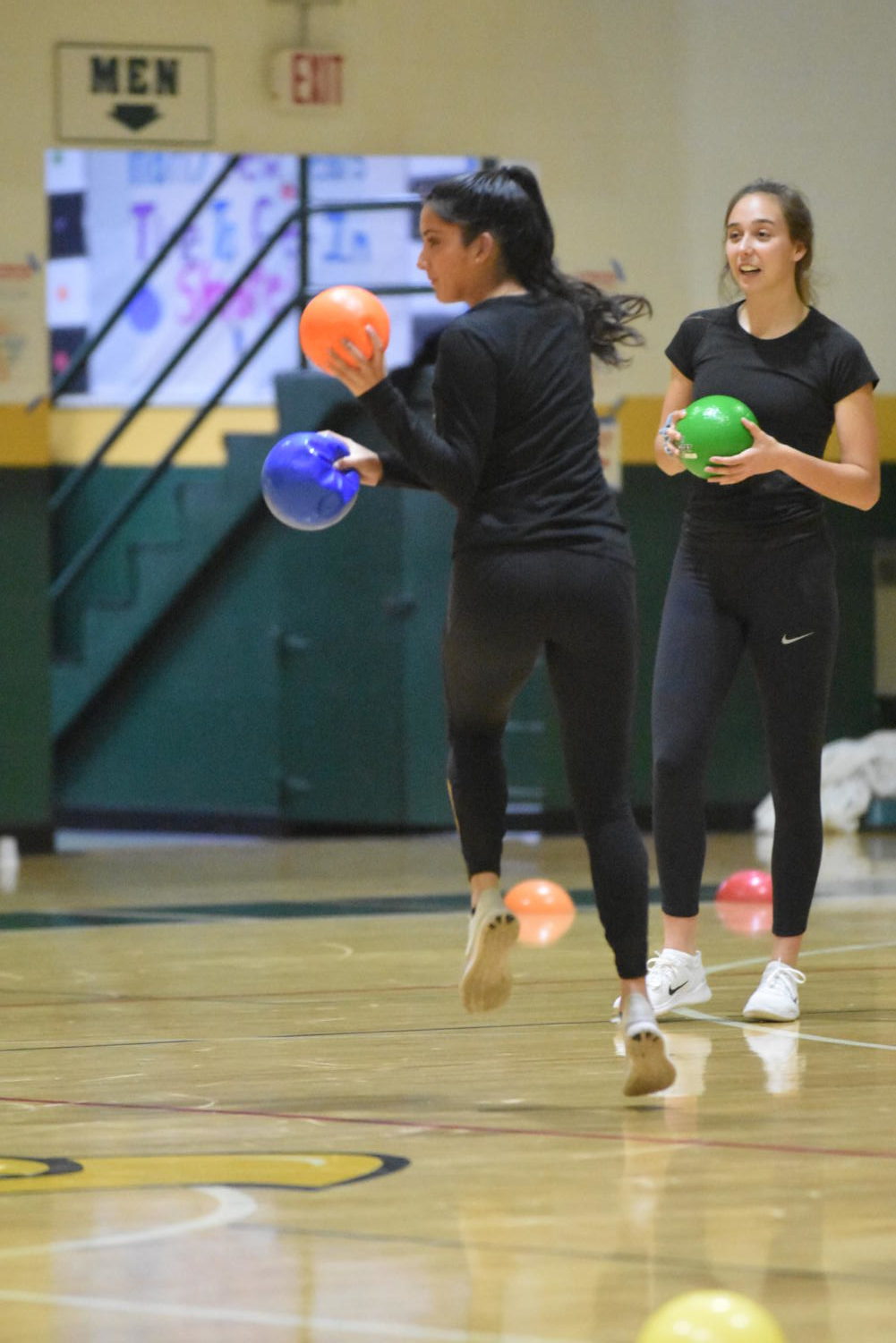 Gallery+of+the+Day%3A+StuCo+Dodgeball+Tournament+close-ups