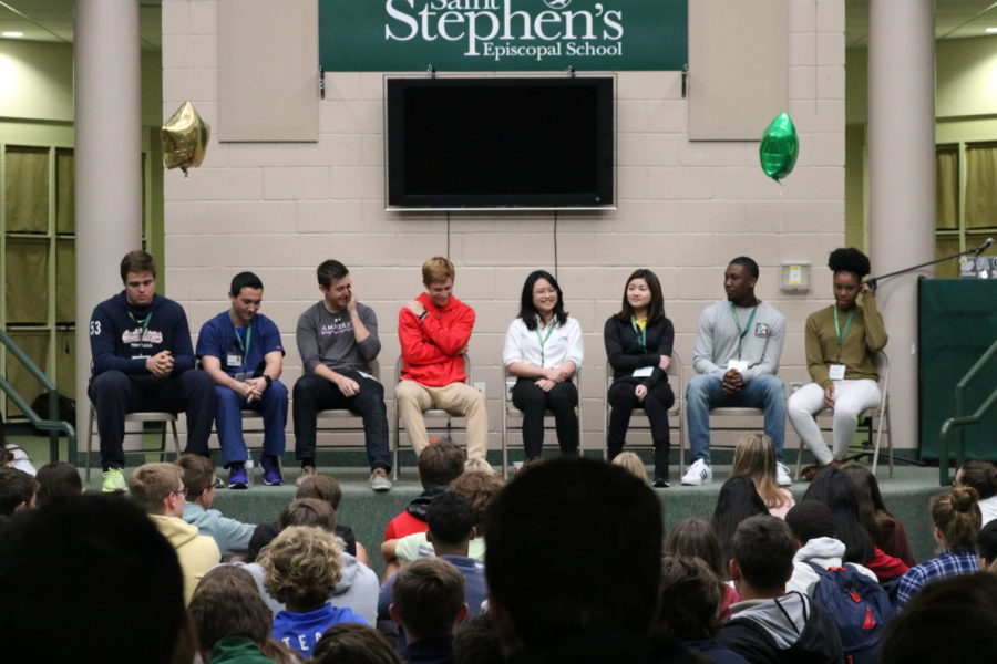 Alumni panel visits Wednesday, spreads wisdom