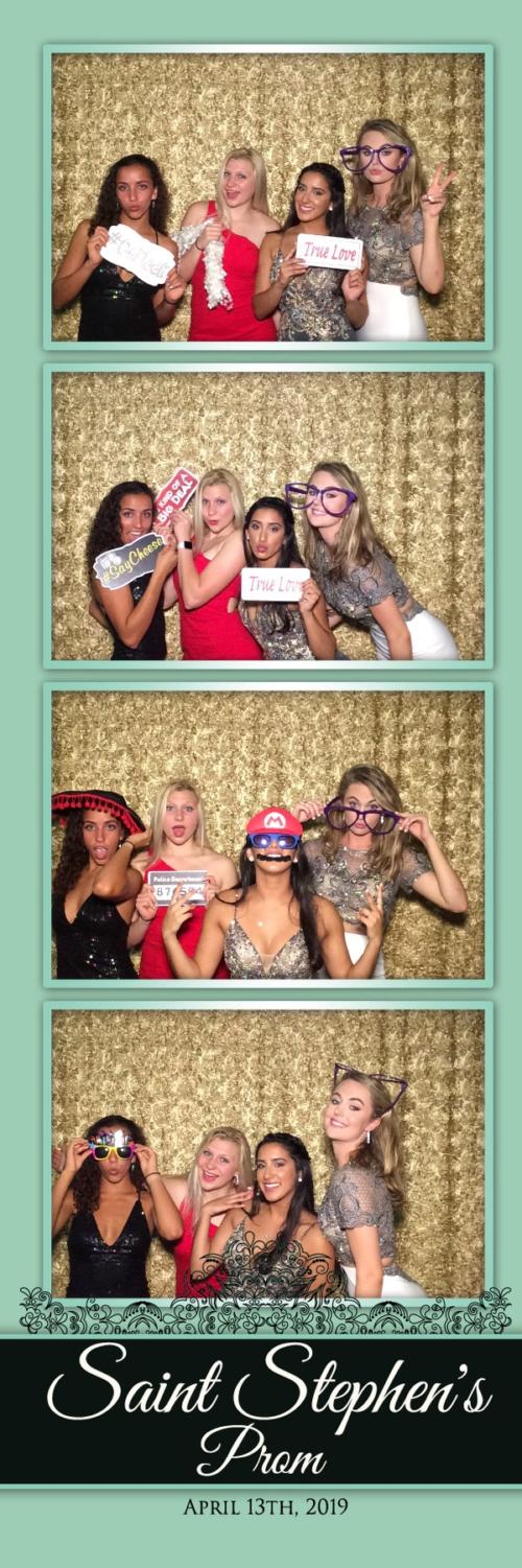 Prom+photo+booth+gallery+%231