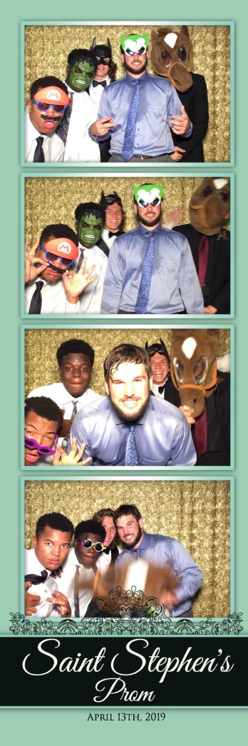 Prom+photo+booth+gallery+%231