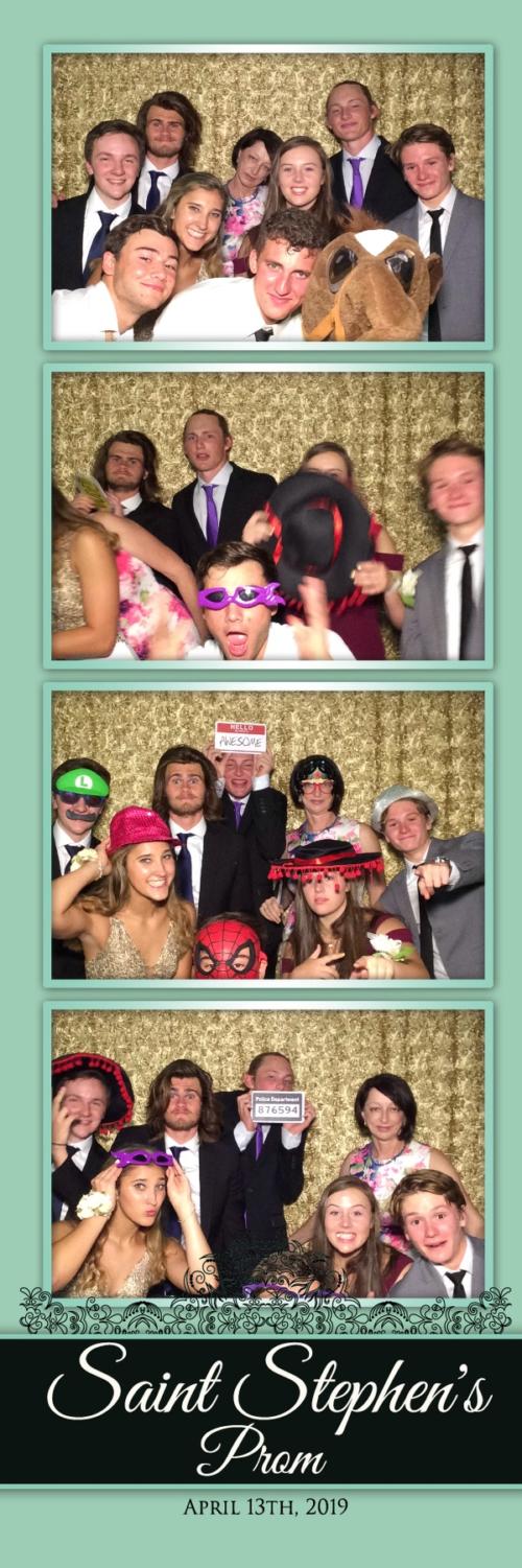 Prom+photo+booth+gallery+%231