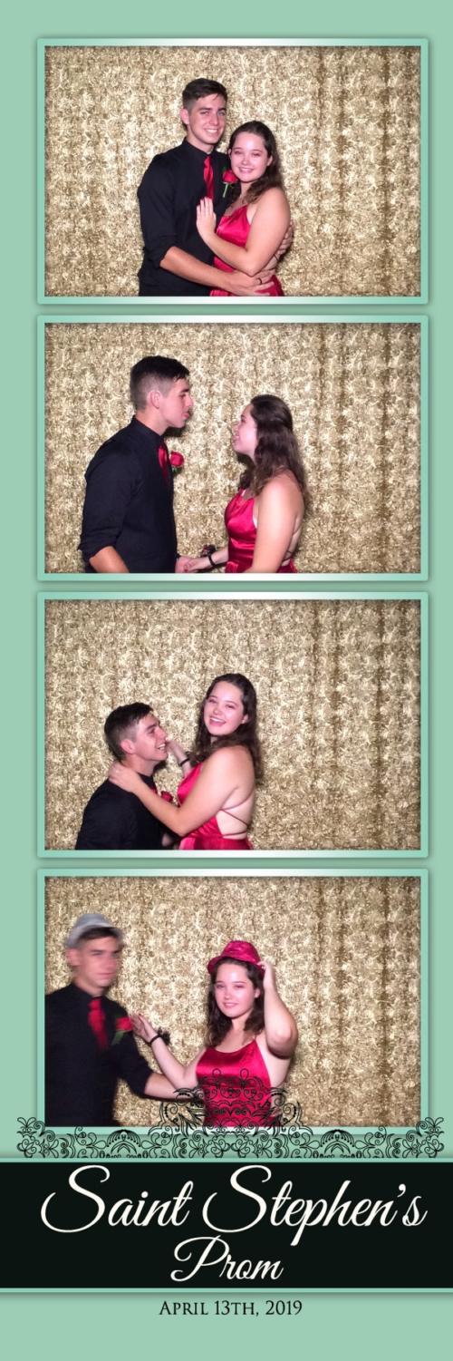 Prom+photo+booth+gallery+%231