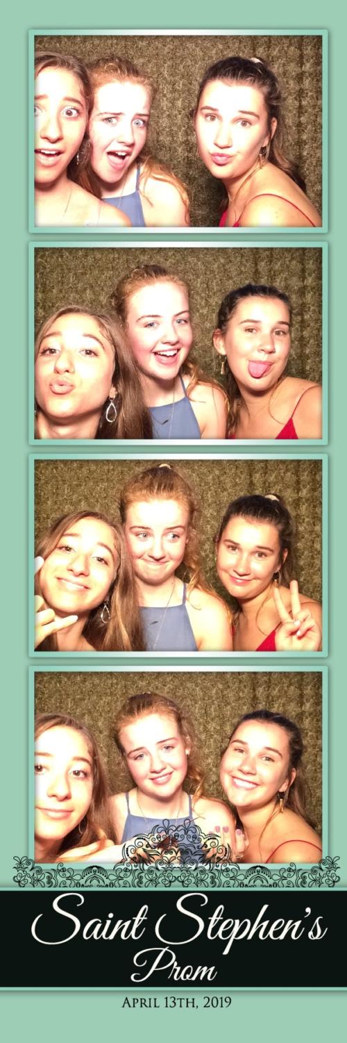 Prom+photo+booth+gallery+%231