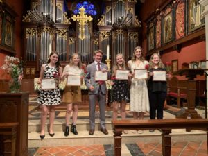 Photo from Cum Laude induction in 2019. (names listed from left to right) Maria Erquiaga , Hailey Mallard, Augustus Bayard, Catherine Van Keuren, Hailey Kadivar, and Kassandra Haakman.