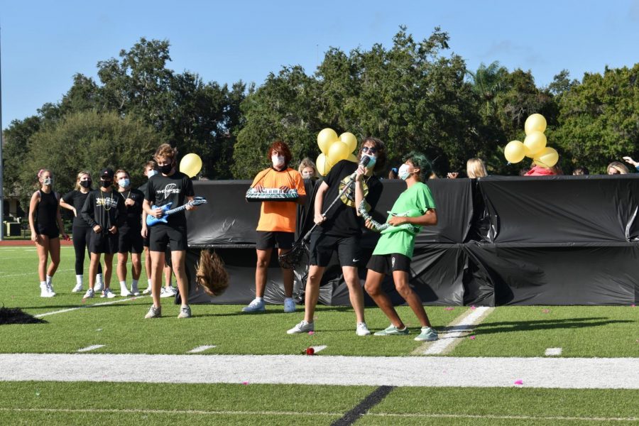 This fun musical performance by the Sophomore boys was a big crowd pleaser. The use of instruments as props along with the music in the background made the dance spectacular.