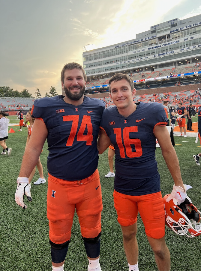 Dylan Davis (left) and Peyton Vining (right) pose for a pregame picture. 