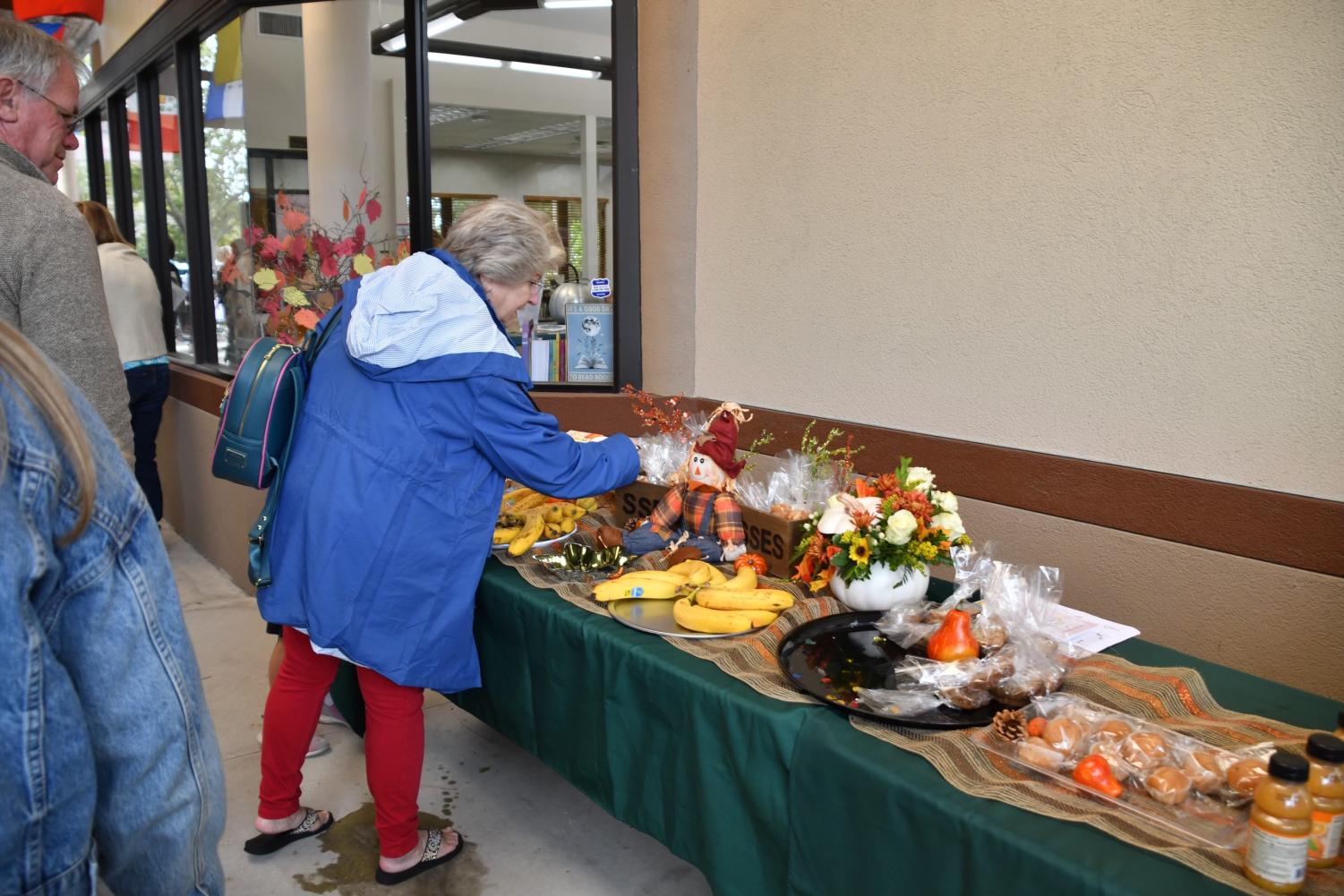 Grandparents+Day+takes+over+SSES+campus