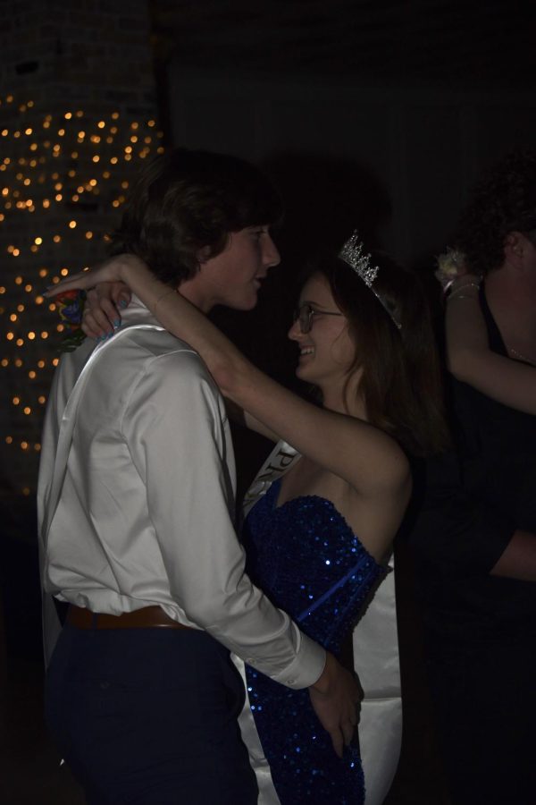 Homecoming King and Queen Justin Millican and Paige Liebel celebrate their win. 
