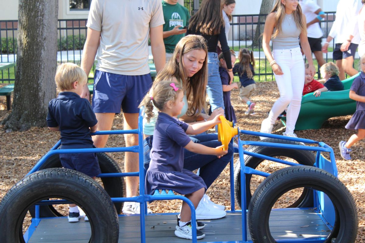   On Wednesday, September 20th, Saint Stephen’s students of all grades came together with their Falcon Friends for a day of activities and socializing. Here are some shots captured by senior Associate Editor Cassidy Miller.