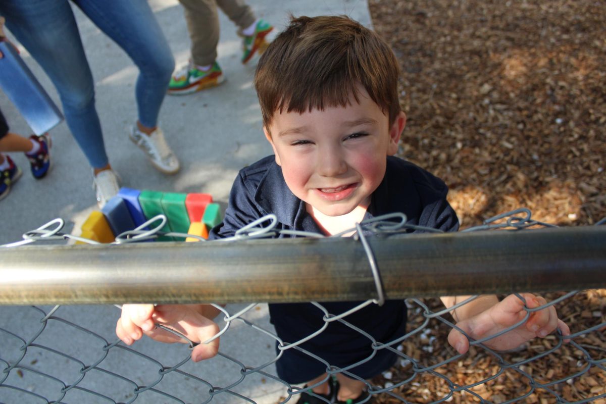   On Wednesday, September 20th, Saint Stephen’s students of all grades came together with their Falcon Friends for a day of activities and socializing. Here are some shots captured by senior Associate Editor Cassidy Miller.