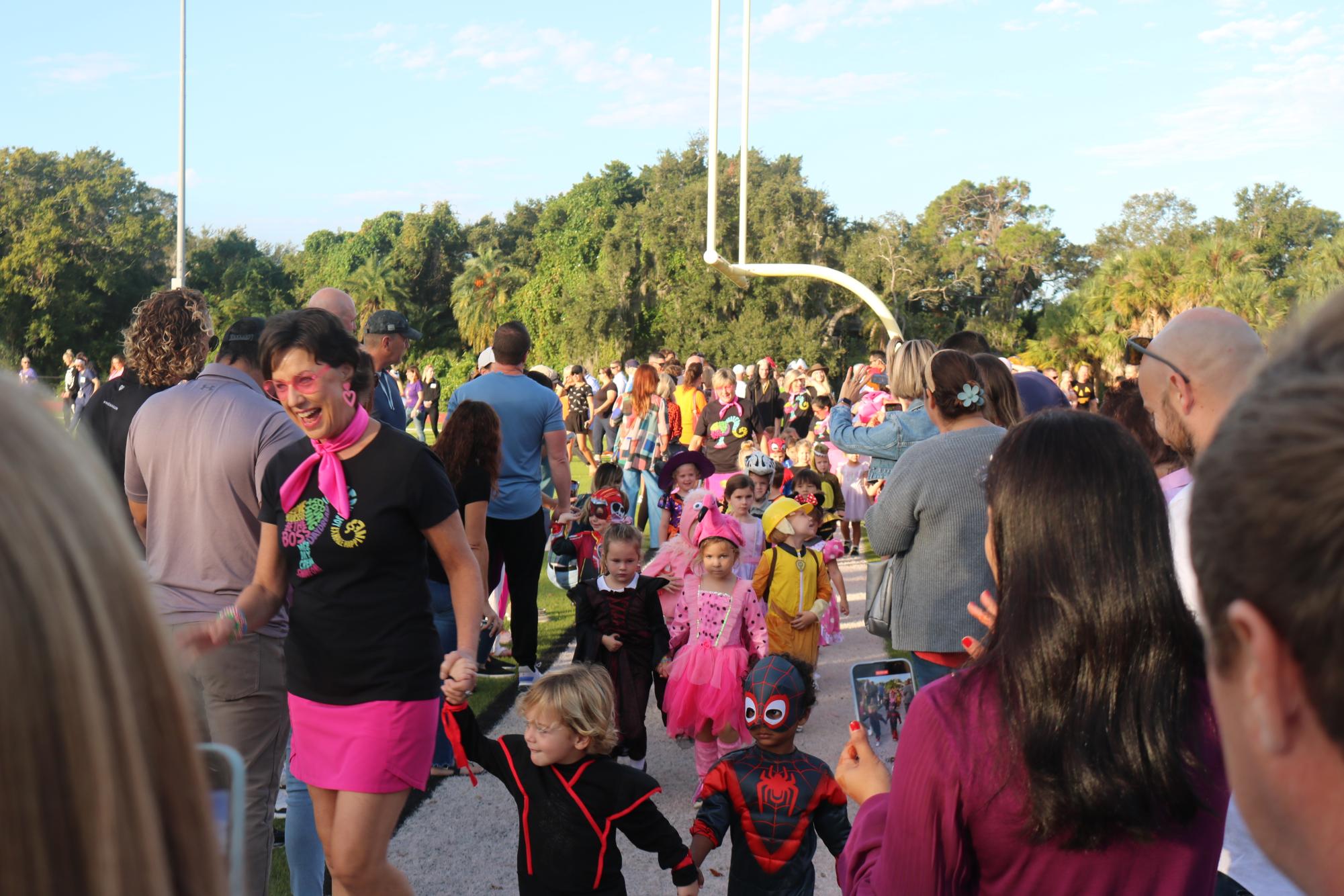 Lower+School+celebrates+their+annual+Halloween+Hootenanny