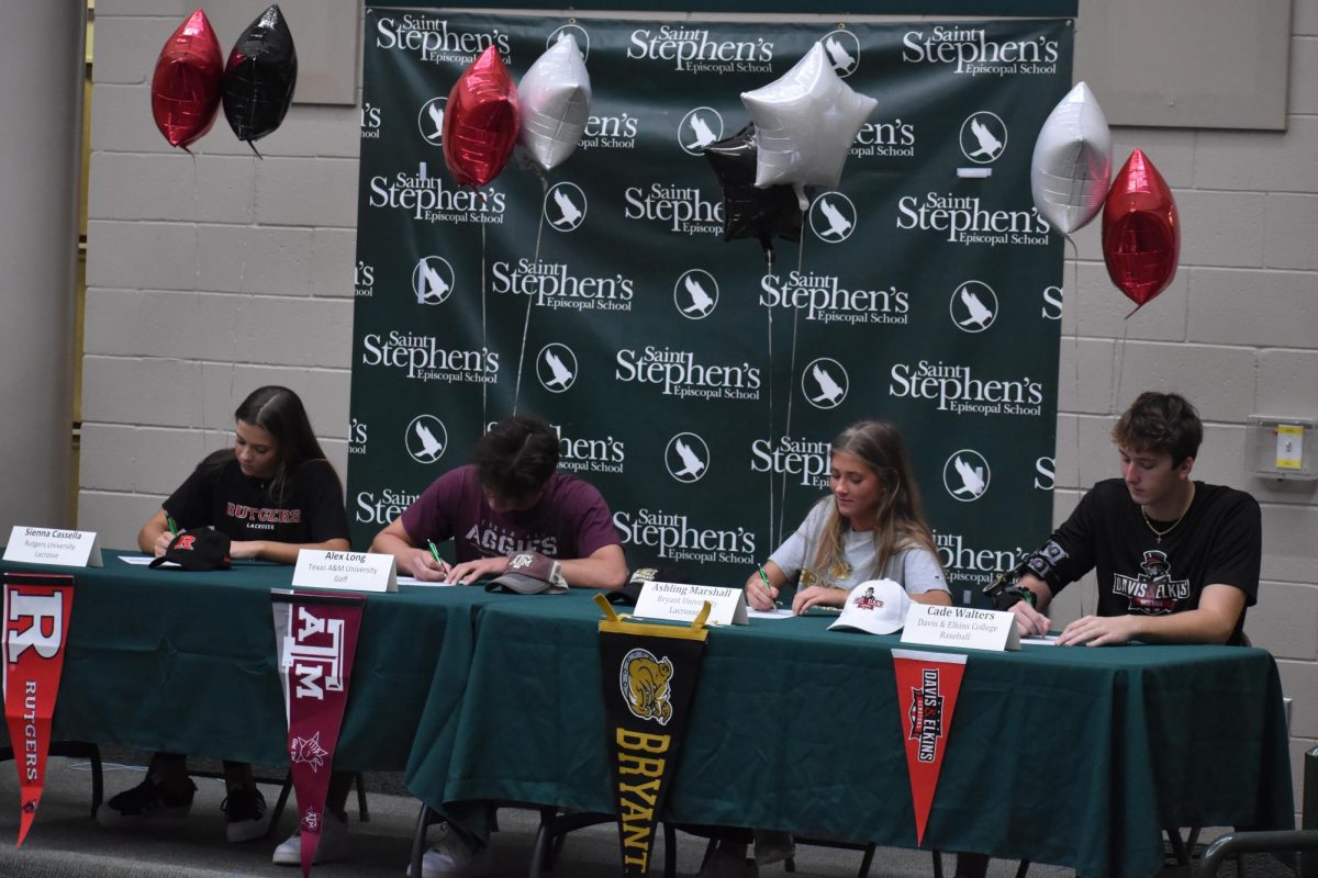 Finally the moment has arrived! The four sign to commit to their colleges.