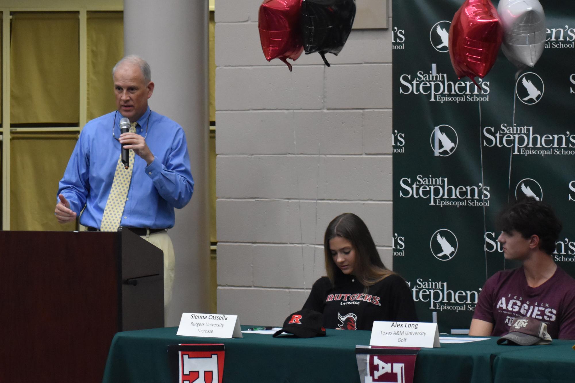 Photo+Gallery%3A+Four+student-athletes+sign+to+play+at+the+collegiate+level