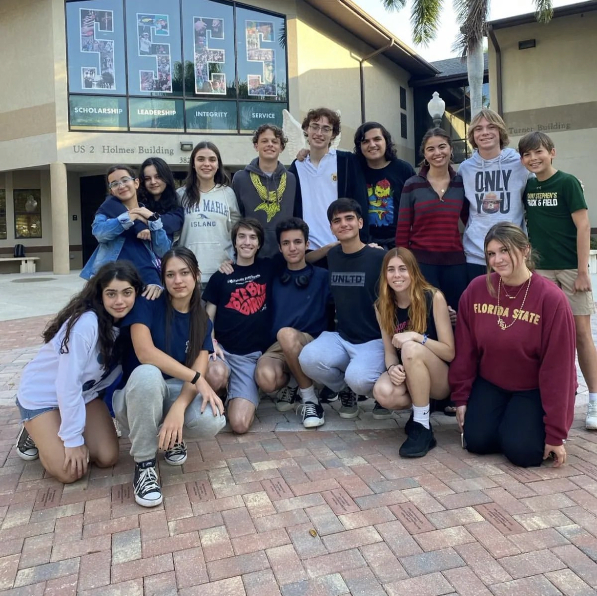 The Hosts with their exchange students.