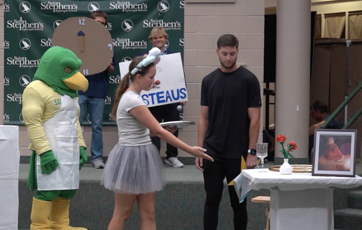 The seniors present their skit, which followed the storyline from Ratatouille. 